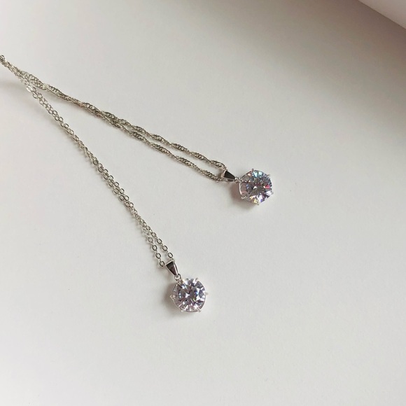 2carats Solitaire Cut necklace Silver - Picture 3 of 5